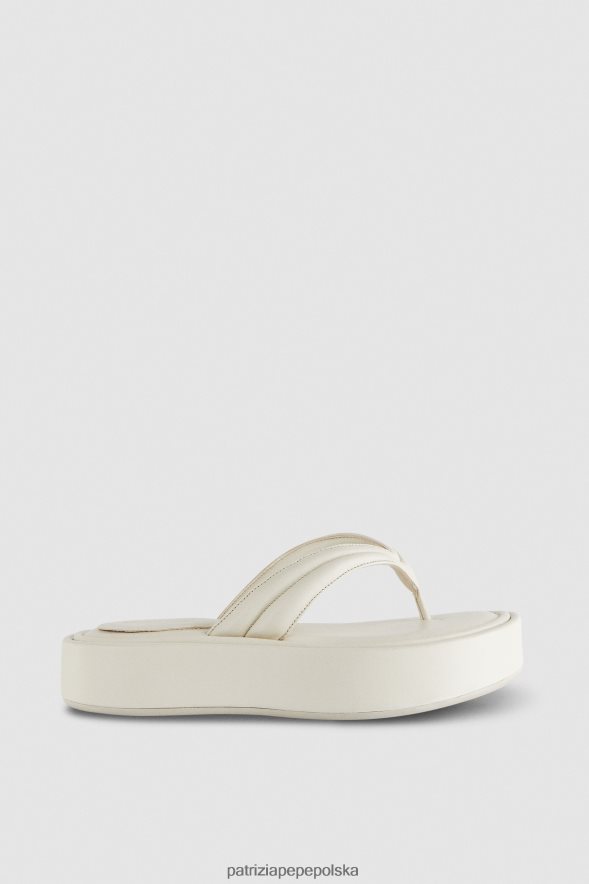obuwie Patrizia Pepe złamana biel kobiety sandały z klapkami 866488859