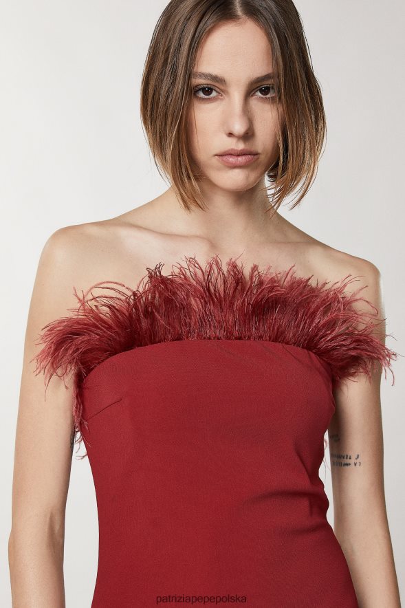 strój Patrizia Pepe marsjańska czerwień kobiety sukienka midi z piórami 86648884
